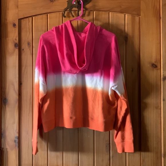 Calvin Klein top - Picture 3 of 4